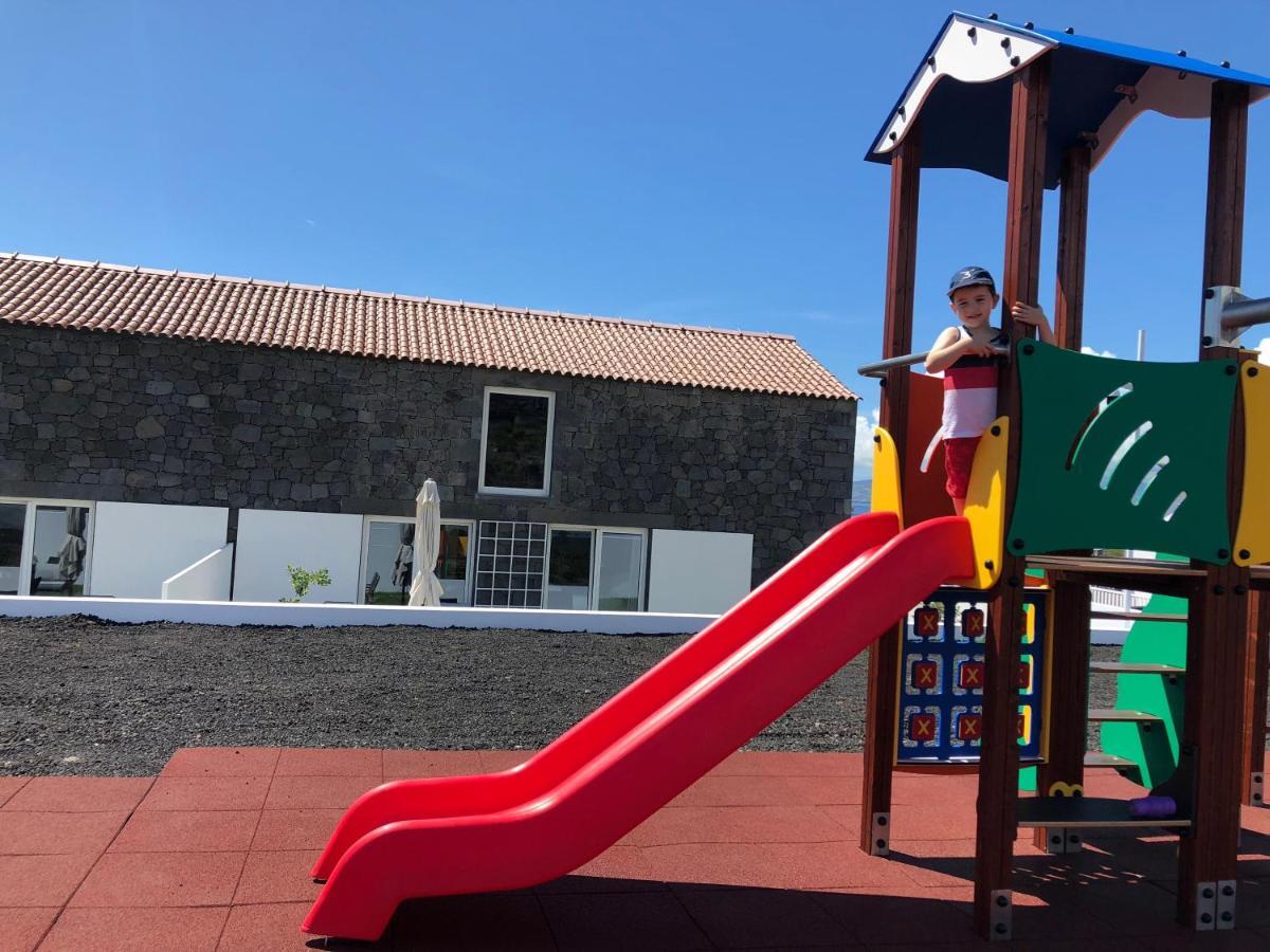 Apartahotel Vinhas Do Calhau Madalena (Azores)